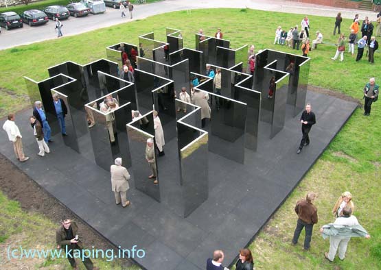 Spiegellabyrinth - Bild von schräg oben